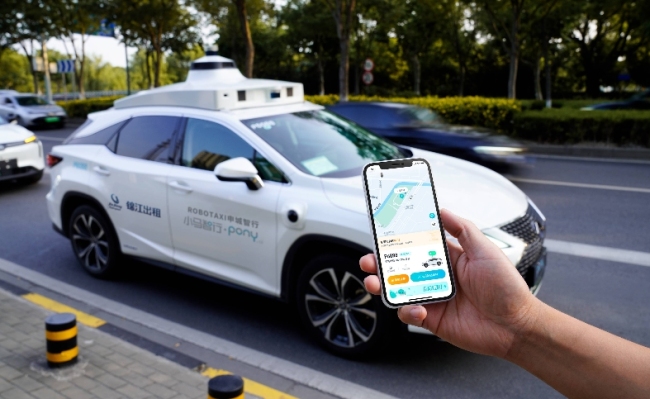 小馬智行IPO:Robotaxi業(yè)務難挑大梁,持續(xù)虧損成隱憂