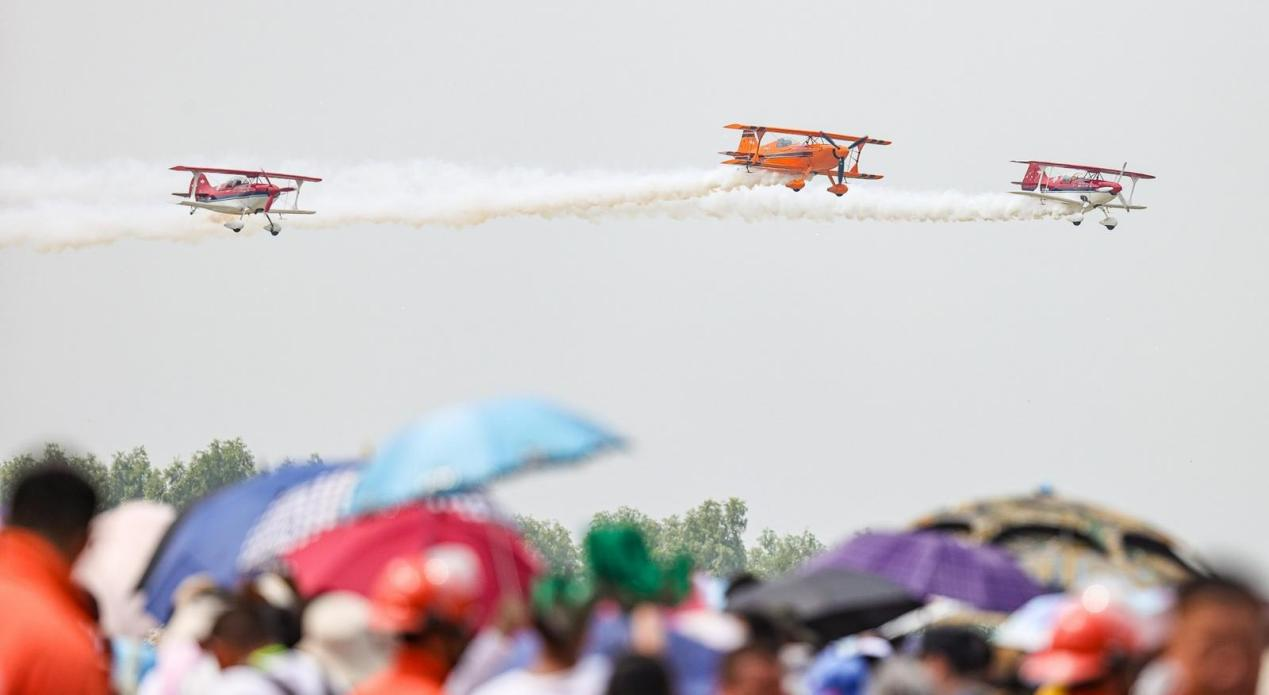 遼寧:高質(zhì)量發(fā)展縣域經(jīng)濟 積蓄振興發(fā)展?jié)摿?></i><strong> 作為老工業(yè)基地,遼寧的縣域經(jīng)濟曾經(jīng)長期圍繞傳統(tǒng)產(chǎn)業(yè)布局。遼...</strong><span>2024-11-07</span></a></li>
                <li><a href=