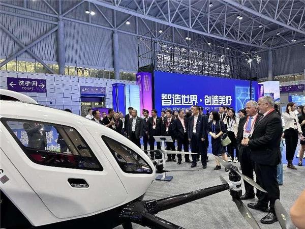 2023世界制造業(yè)大會(huì)圓滿落幕 億航智能引領(lǐng)低空經(jīng)濟(jì)創(chuàng)新風(fēng)潮