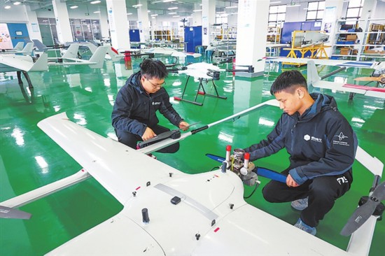 安陽:競逐“低空經濟”新賽道(全力拼經濟 奮戰(zhàn)開門紅)