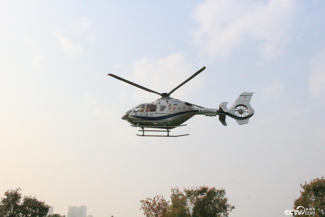 低空經(jīng)濟(jì)2024:武漢首條低空游覽航線在漢陽(yáng)成功試飛