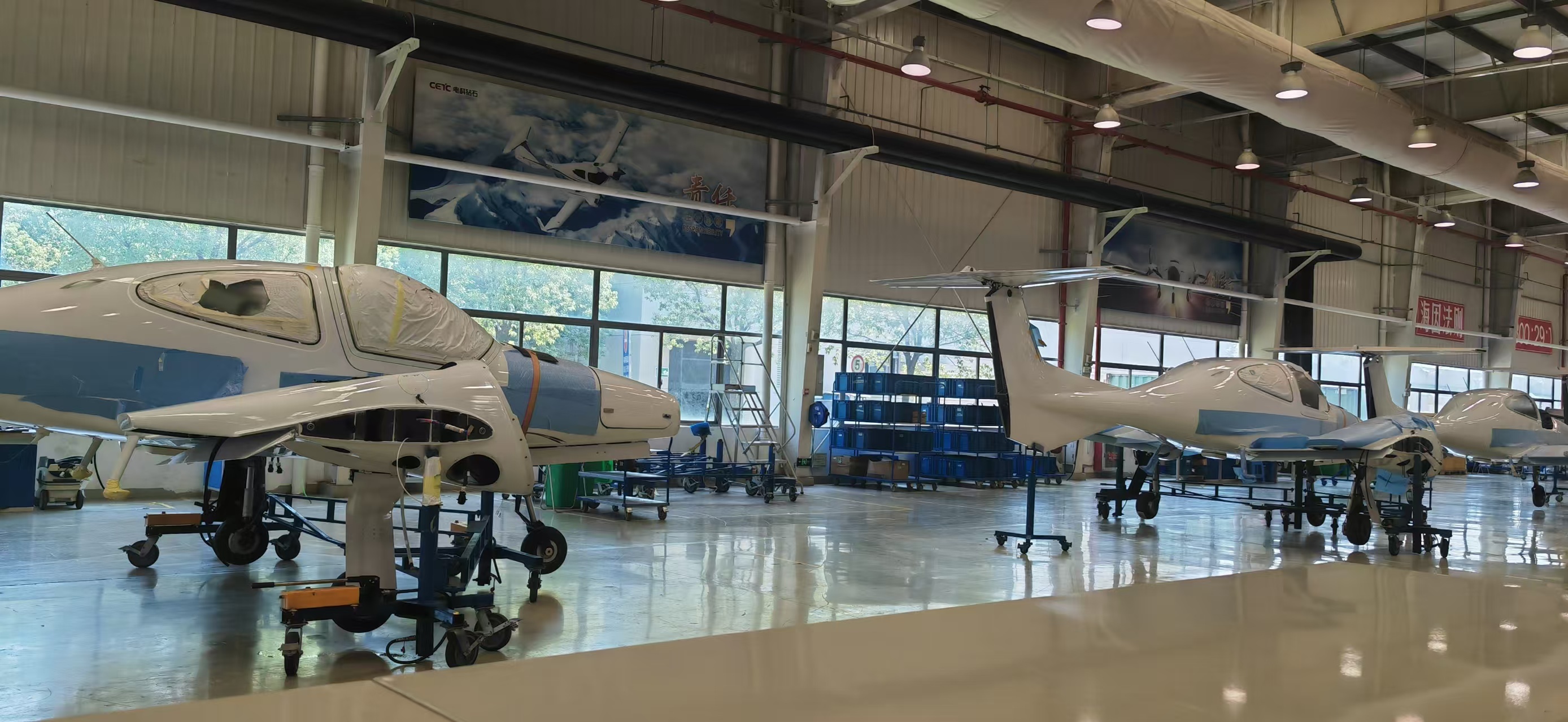 低空經濟觀察丨走進航空小鎮，看低空經濟迎風飛翔