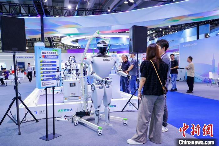 中國“智”造在第十九屆中博會(huì)放光彩