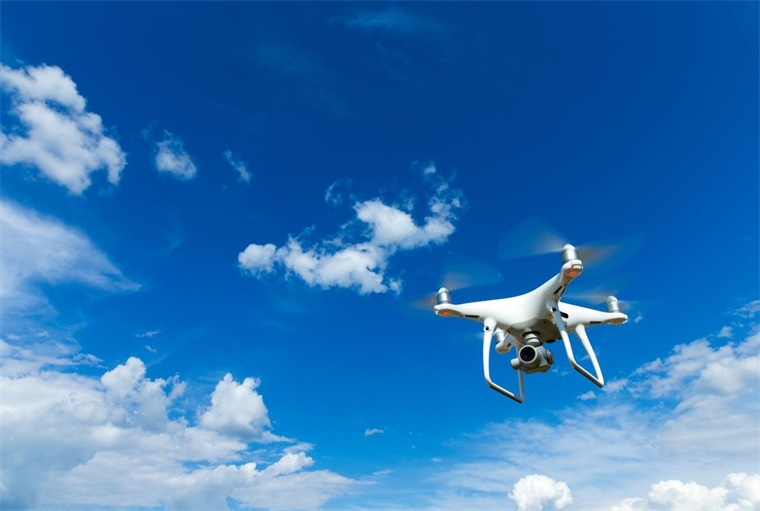 2024低空經(jīng)濟(jì): 低空經(jīng)濟(jì)加快構(gòu)建低空經(jīng)濟(jì)體系!天津港保稅