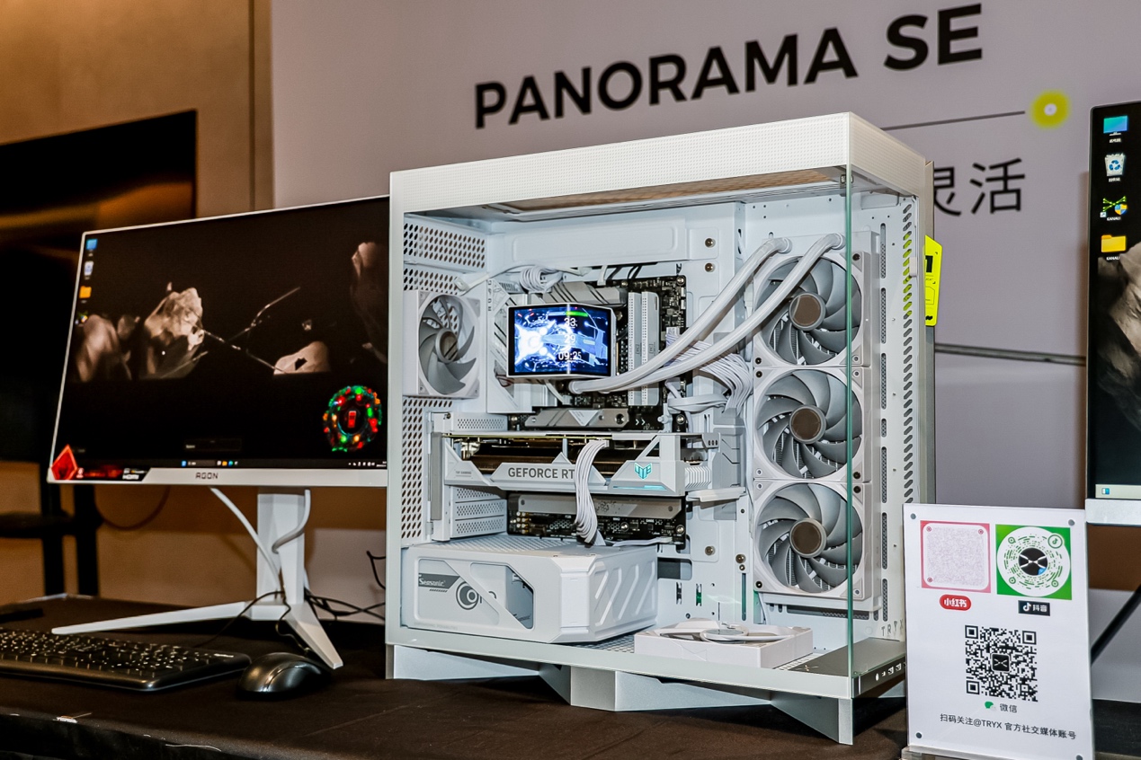 桌子上有許多電子設備
描述已自動生成