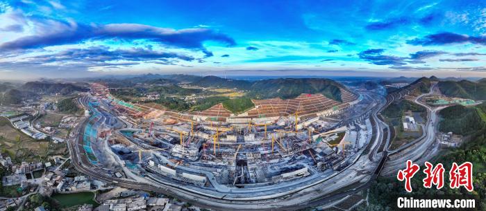 低空： 平陸運河樞紐工程船閘主體混凝土澆筑突破240萬立方米