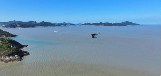 2025低空經(jīng)濟(jì)： “低空經(jīng)濟(jì)”賦能寧波海島旅游！海島民宿實(shí)現(xiàn)無人機(jī)速遞