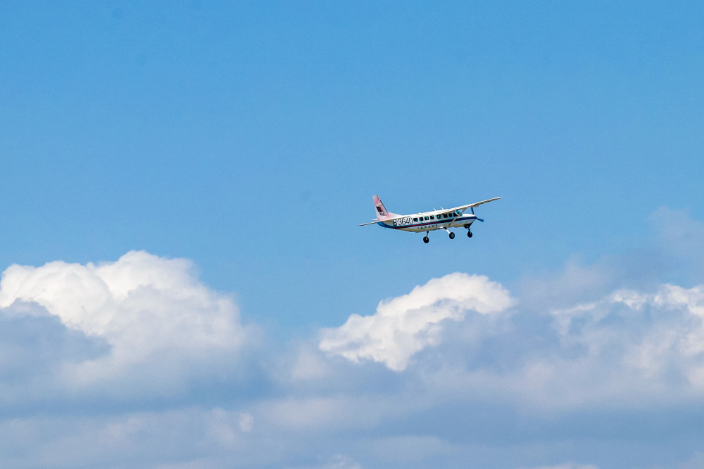 2025低空: 2024“低空經(jīng)濟(jì)+”創(chuàng)新應(yīng)用場(chǎng)景 為經(jīng)濟(jì)增長(zhǎng)帶來新動(dòng)力