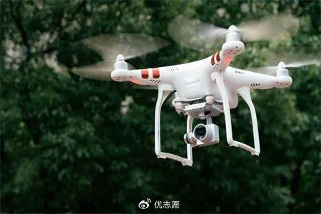 低空經(jīng)濟(jì)2025: 風(fēng)口來(lái)了!“低空產(chǎn)業(yè)”崛起,引領(lǐng)高考專業(yè)新選擇!